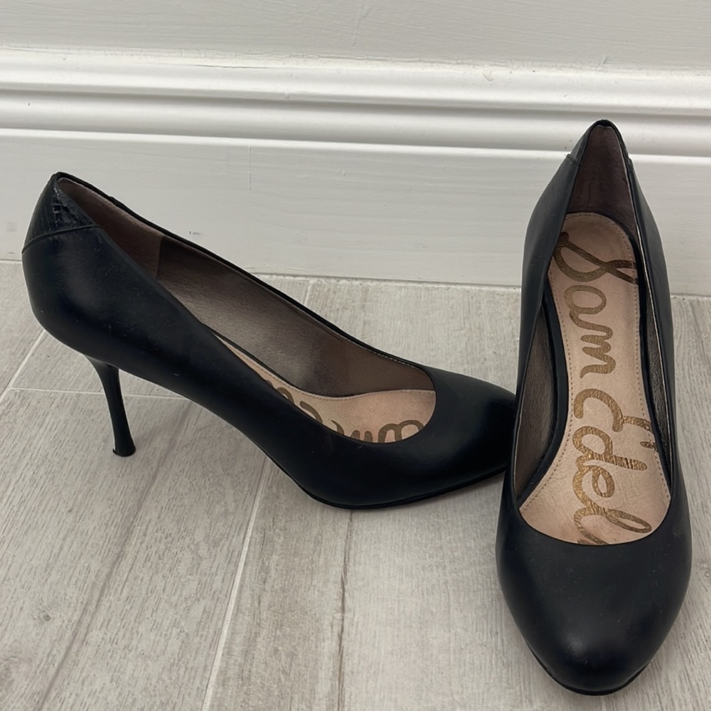 Sam Edelman Heels - Picture 2 of 4